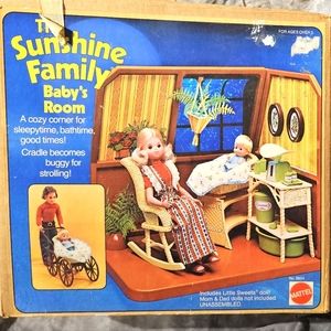 The Sunshine Family Baby's Room --New in Box-- With Baby Sweets included
